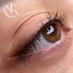 خط چشم و بن مژه دائم